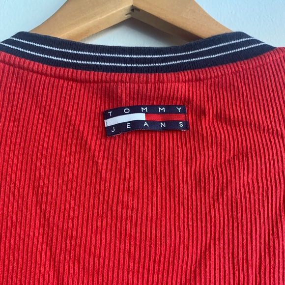 Vintage Mens Tommy Jeans Ribbed T-Shirt size Large - Picture 5 of 5
